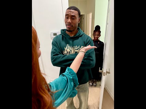 Видео: Когда Терри говорит это Либби, она кажется глупее, чем выглядит!