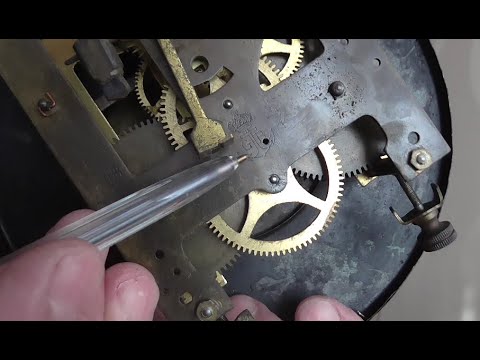 Видео: Настенные часы GUSTAV  BECKER.  Ремонт и реставрация.