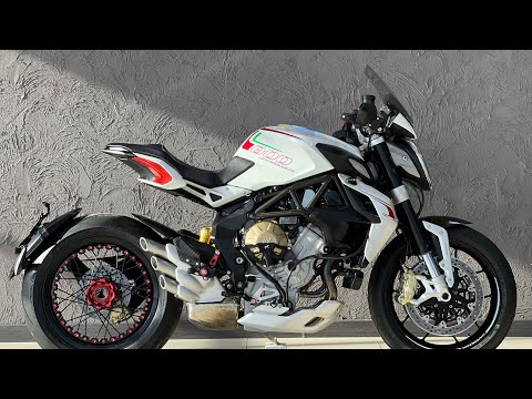 Видео: Mv Agusta Brutale 800DS. 2014г. Пробег 16 837 км. +79182903333