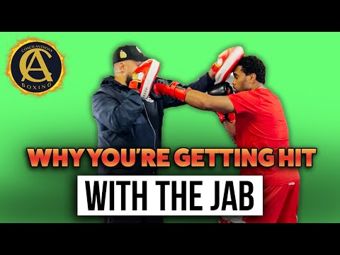Видео: Почему вас бьют джебом #бокс #советыпобоксингу