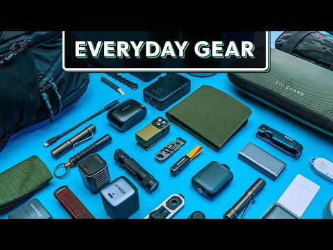 Видео: 7 незаменимых вещей для ежедневного ношения