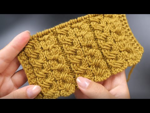 Видео: Узор коси з переброшенных петель спицами ✌ Braid pattern