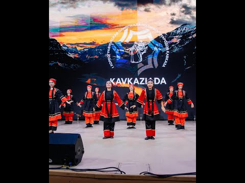 Видео: Ансамбль Горцы Кавказа - Аварский девичий танец "Горянки"