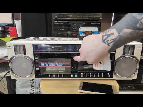 Видео: Sanyo WMR-D25 сложный ремонт простой магнитолы. Обзор после ремонта.