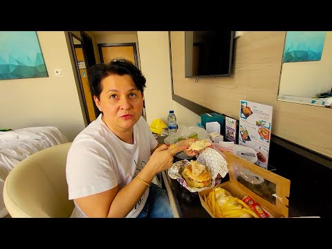 Видео: ЕДА В ДУБАЙ/УЛИЧНОЕ КАФЕ/ЦЕНЫ/ЗАКАЗАЛИ В НОМЕР