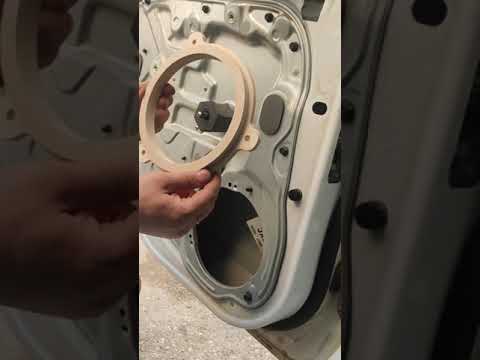 Видео: снятие задней дверной карты, замена динамика на ford focus 2