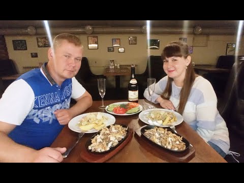 Видео: Мукбанг. У Ромыча День Рождения))) Mukbang. Romych has a birthday)))