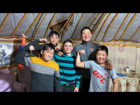 Видео: Спортивный верблюжий остров 💪