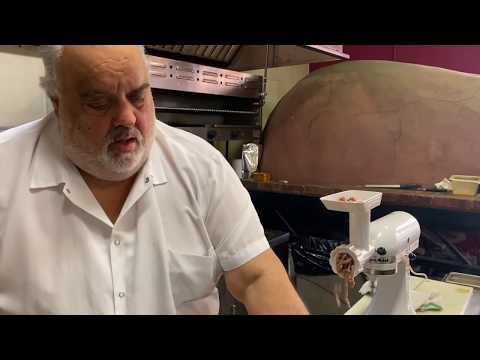 Видео: Лучший мясной рулет от мамы