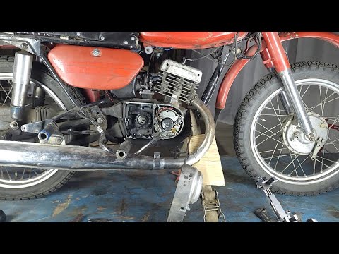 Видео: Зажигание МИНСК как выставить без инструментов по ВМТ. Ремонт Мотоцикла МИНСК.