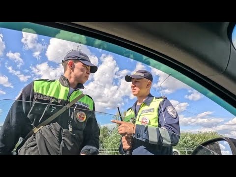 Видео: 🦠полицейская🦠многоножка🦠 один остановил, второй потребовал, третий проверил.