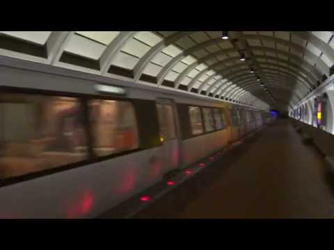 Видео: Монтгомери? Высокоскоростные тяговые лифты на станции WMATA в Форест-Глен, Форест-Глен, Мэриленд