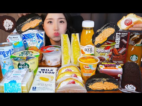Видео: Корейский круглосуточный магазин😋 Сливочный хлеб Рулонный торт Десерт АСМР Мукбанг Dessert
