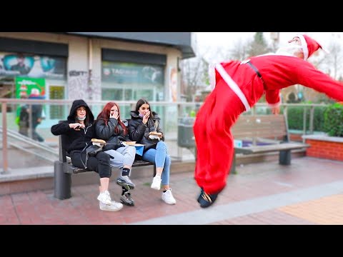 Видео: ХОРА РЕАГИРАТ НА ДЯДО КОЛЕДА