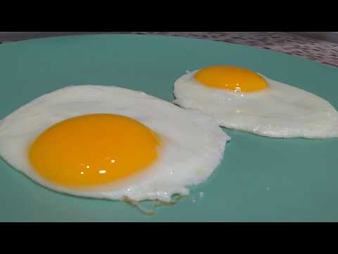 Видео: Раскрыт секрет!  Как правильно приготовить яичницу-глазунью