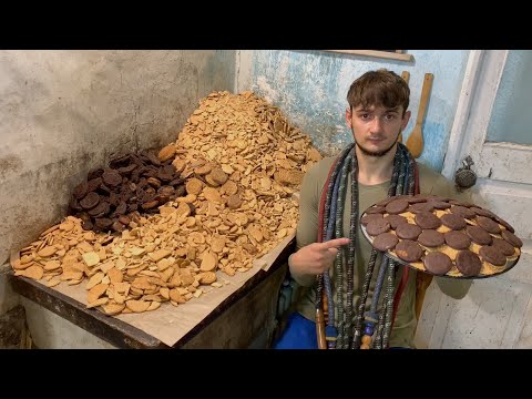 Видео: КОНДИТЕРСКИЙ РАЙ В ПРОПАЩИНСКЕ | БАЗА КОРМИТ