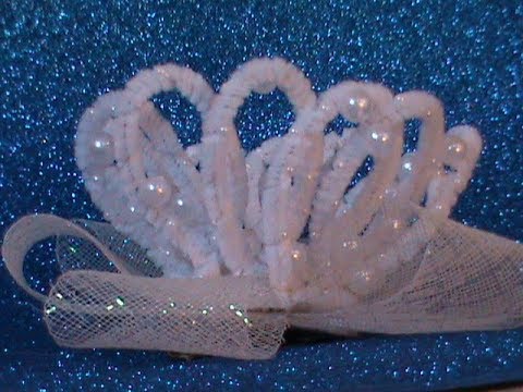 Видео: DIY/МК Как сделать корону для принцесс из синельной проволоки