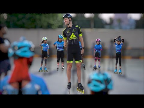 Видео: ИДЕАЛЬНОЕ КАТАНИЕ НА УГЛОВОМ - ВИКТОР ТОРУП (инлайн-тренинг в Индии)