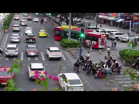 Видео: Мотоциклы в Китае. Часть 1. Гуанчжоу. Особенности дорожного движения, электро- мото- транспорт.