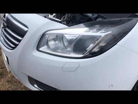 Видео: Opel Insignia. Как прочистить форсунку омывателя фары
