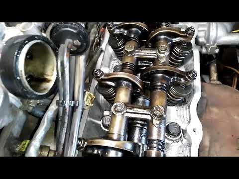 Видео: "ГТ" Регулировка клапанов Мазда 626 GD двиг (FE8 - 2.0i), метки ГРМ, гнет ли клапана!??