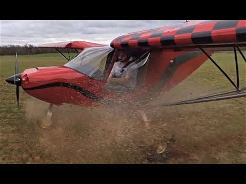 Видео: Практика взлета и посадки на Super701, приземление в грязи, катание на водных лыжах и экскурсия п...