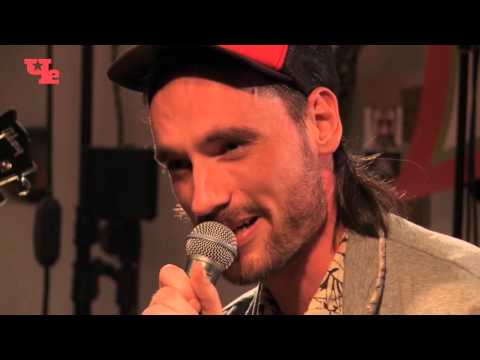 Видео: Уриевский — Вдруг как в сказке скрипнула дверь... (Новогодний Квартирник)