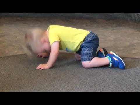 Видео: Аутизм: бьюсь головой об пол