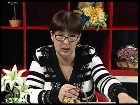 Видео: Уроки рукоделия.  Анютины глазки. Часть 1
