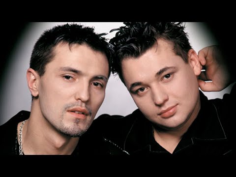Видео: РУКИ ВВЕРХ - Маленькие девочки | Official Music Video | 2001 | 12+