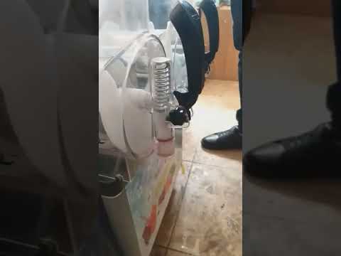 Видео: Слаш аппарат промывка колб аппарата.