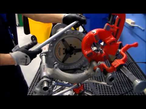 Видео: Жесткая трубная резьба