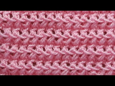 Видео: Несложный ажурный узор спицами для джемпера, блузы, туники.