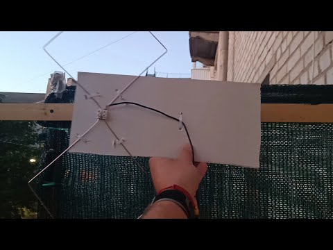 Видео: Антенна Харченко (би-квадрат) на 433 МГц. Тест в городе на балконе.
