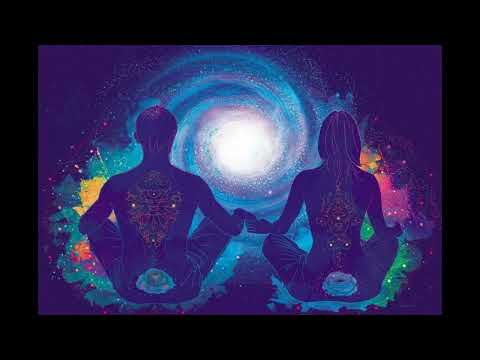 Видео: Энергетическая связь между мужчиной и женщиной.