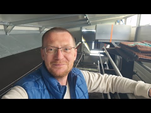 Видео: Мобільний курник на 330 курей. Повний огляд, розміри, технологія