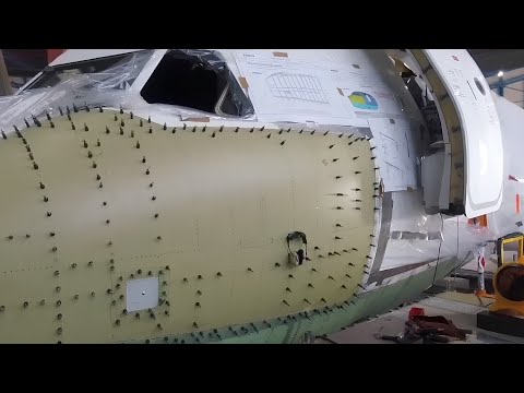 Видео: Почему в самолётах до сих пор используют миллионы заклёпок вместо сварки? Секрет их мощи