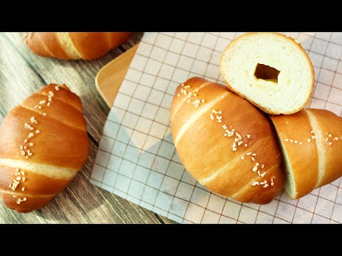 Видео: [без замеса]Получил высокую оценку друзей Рецепт хлеба в булочках с соленым маслом.Мерная чашка
