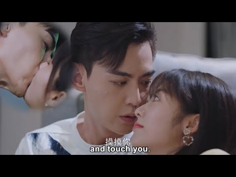 Видео: Золушка соскучилась по доктору в постели, он тут же полетел с ней провести сладкую ночь