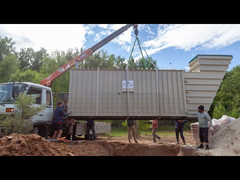 Видео: Установка Погреба Гринлос с горизонтальным боковым входом