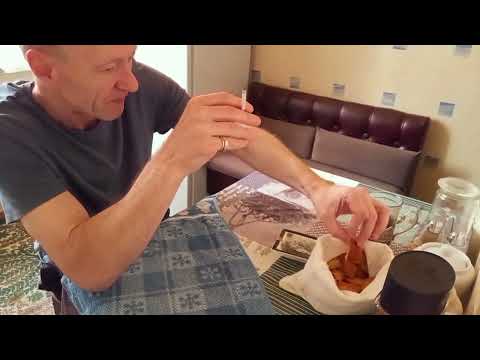 Видео: История о сухарях.