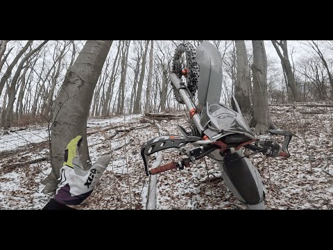 Видео: Enduro Львів. Ламаємо моторки.