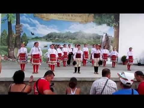 Видео: НФФ"Фолклорен извор"-ТФ" Радостина"