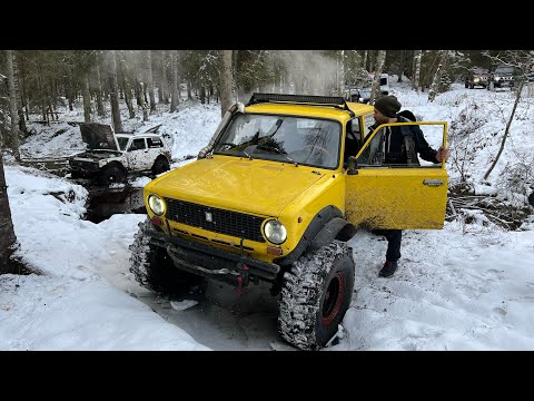 Видео: Крутые Nissan Patrol, но оба на 35 шоссейках) Саша выкатил Ниву