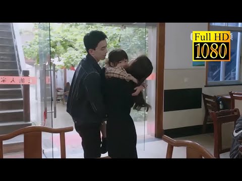 Видео: Счастливый конец! Предложение Ияна было успешным, и у них родилась прекрасная дочь.