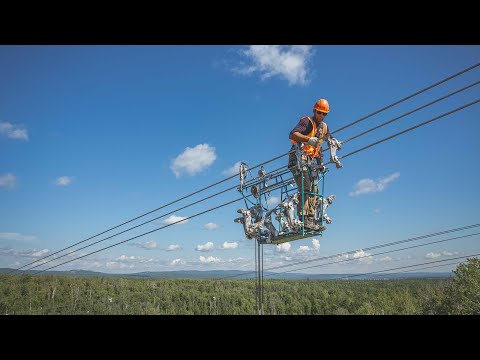 Видео: Монтаж провода марки АСк2у 300/39 в анкерном пролете ВЛ 500 кВ