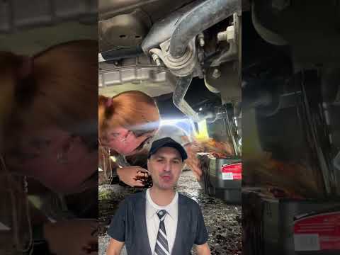 Видео: Когда решил сам поменять масло в авто #автомобили #автосервис