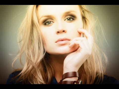 Видео: Polina Gagarina - Осколки