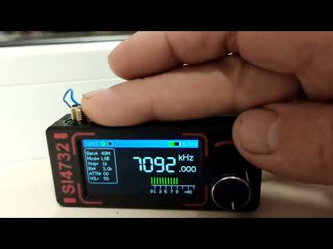 Видео: 73 de R3T-100 ATSmini SI4732 Two antenna test Тест двух антенн 07.10.2025