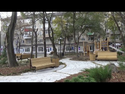Видео: Уссурийск, новый сквер на Краснознамённой, октябрь 2025 г.